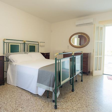 B&B Sestochilometro San Cataldo Kültér fotó