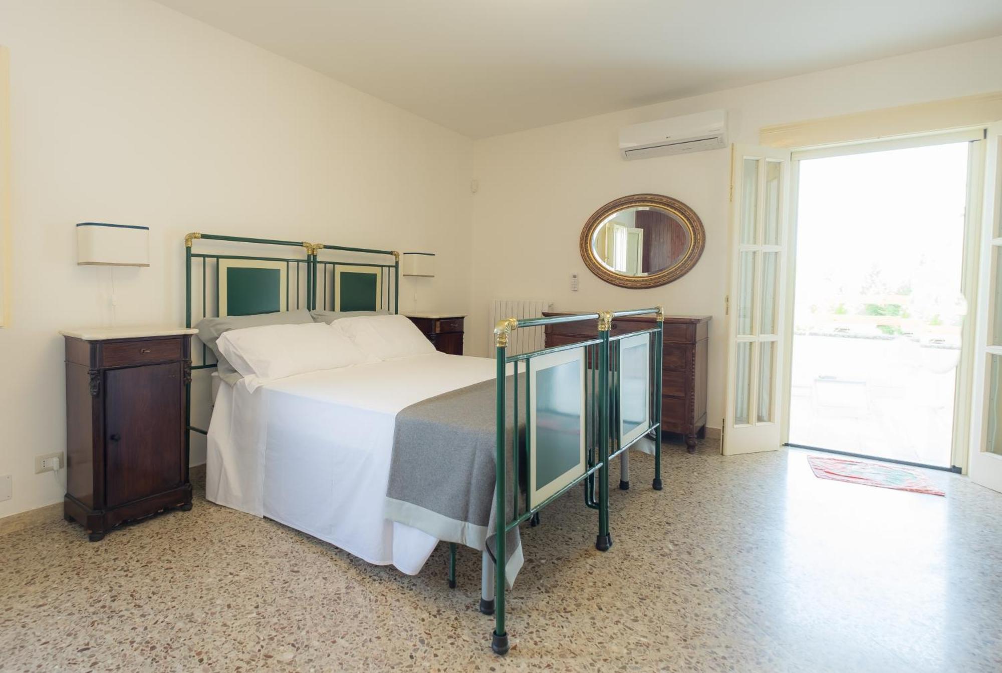 B&B Sestochilometro San Cataldo Kültér fotó