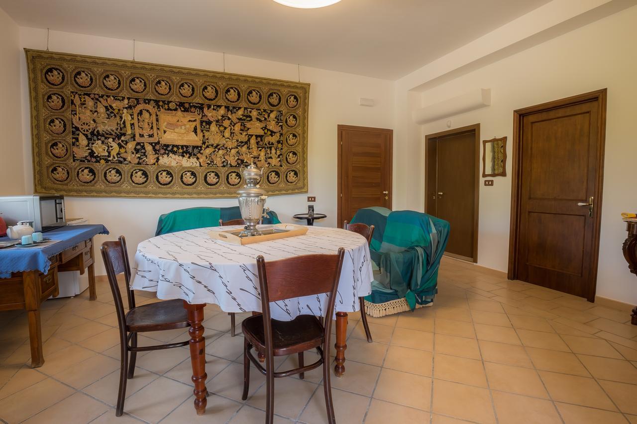 B&B Sestochilometro San Cataldo Kültér fotó